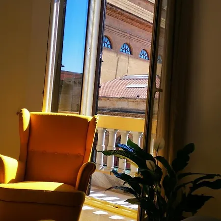 All'ombra Del Massimo 3* Palermo