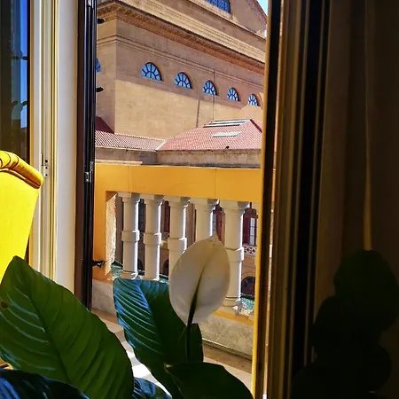 All'ombra Del Massimo Guest house
